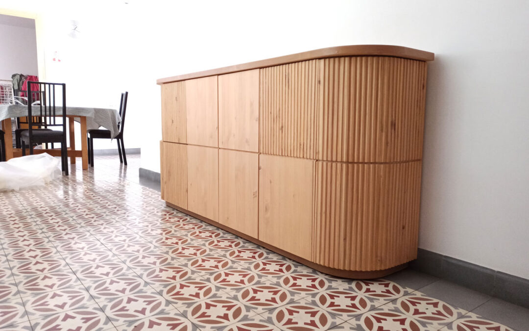 Mueble auxiliar curvados